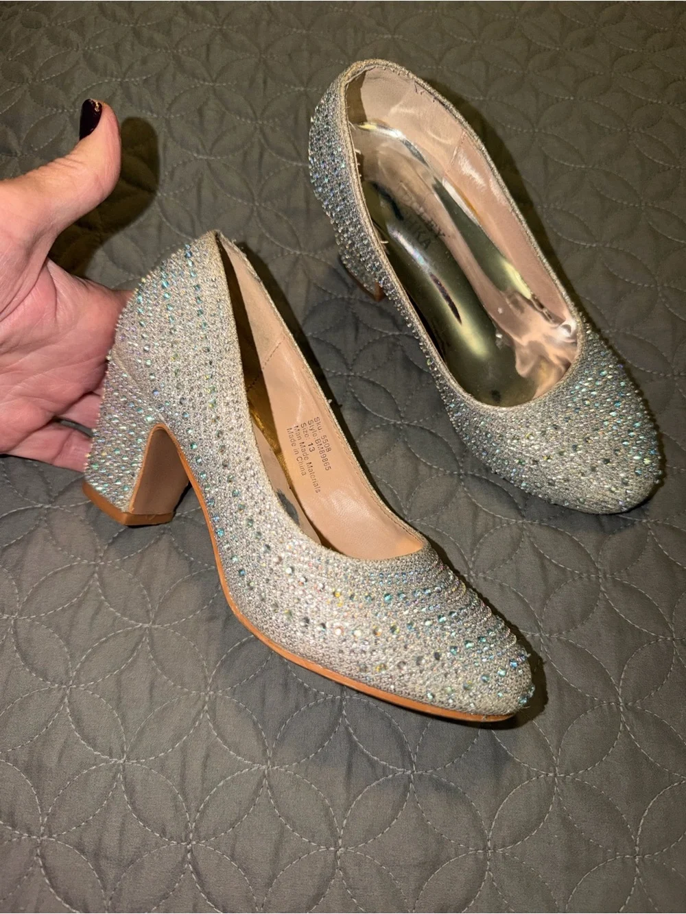 Kids sz 13 Sparkling Silver Crystal Block Heel Pumps. Wedding. Party